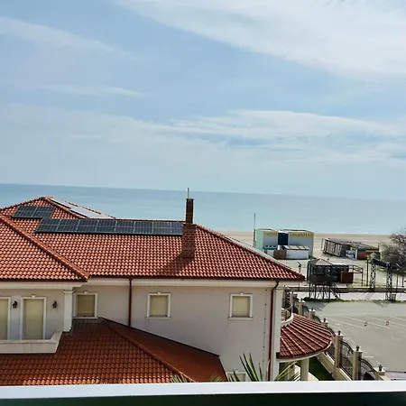 Roapart -sea View 2 La 1 Min De Plaja * Năvodari