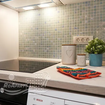 Roapart -sea View 2 La 1 Min De Plaja *