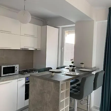 Roapart -sea View 2 La 1 Min De Plaja Năvodari